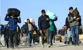 تاکنون ۸۲۰ هزار مهاجر افغانستانی از مرز دوغارون خارج شده‌اند