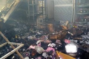 فوت ۲ نفر در انفجار و آتش سوزی در بازار گل محلاتی/ ویدئو