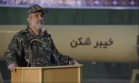 چابکی و سرعت اصابت از توانمندی‌های منحصربفرد موشک دوربرد و نقطه زن خیبرشکن است

