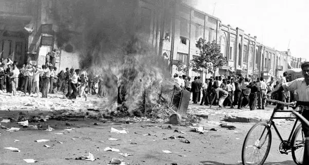 گناه نخست بازمی‌گردد | موساد در خیابان‌های تهران قدم می‌زند؟ | ایران می‌تواند «منطقه را به آتش بکشد» 