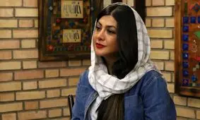 استایل کلاسیک آزاده صمدی در اصفهان توجهات را به خود جلب کرد