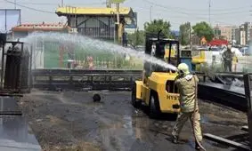 آتش‌سوزی گسترده در بازار آهن مکان تهران/ ویدئو