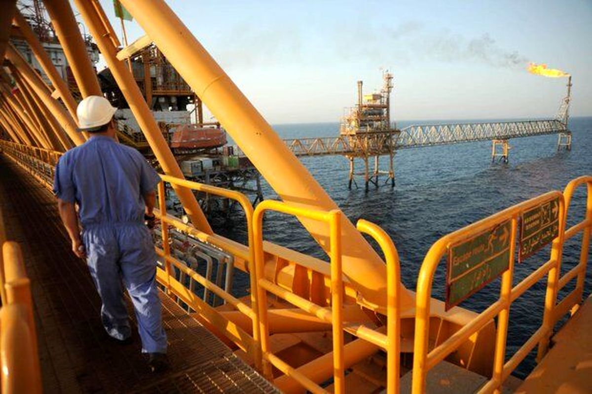 اوجی: شرکت های روسی هشت میدان نفتی را توسعه می‌دهند