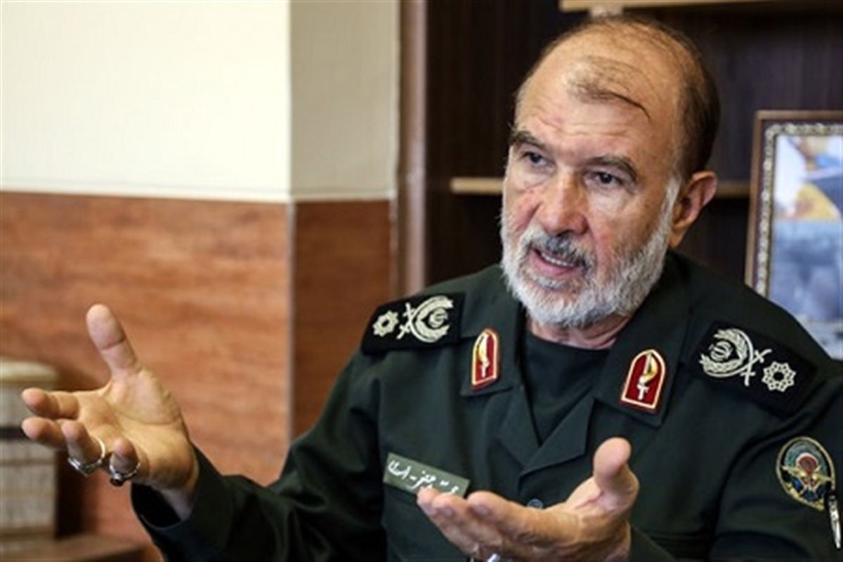 فرمانده اسبق نیروی زمینی سپاه: خداوند برای این دنیا آسودگی خلق نکرده/ اکنون مذاکرات به ریل عزت بازگشته است/ آمریکاییهایی که در پیش از انقلاب در ایران بودند، حق توحش دریافت می کردند