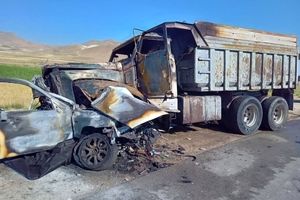 خواب آلودگی راننده کامیون در فارس 3 نفر را راهی قبرستان کرد

