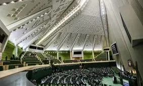 حمله پسر نماینده مجلس به مأموران با باتوم/ ویدئو