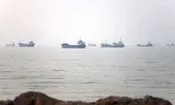 شنیده شدن صدای انفجارهایی در خلیج فارس