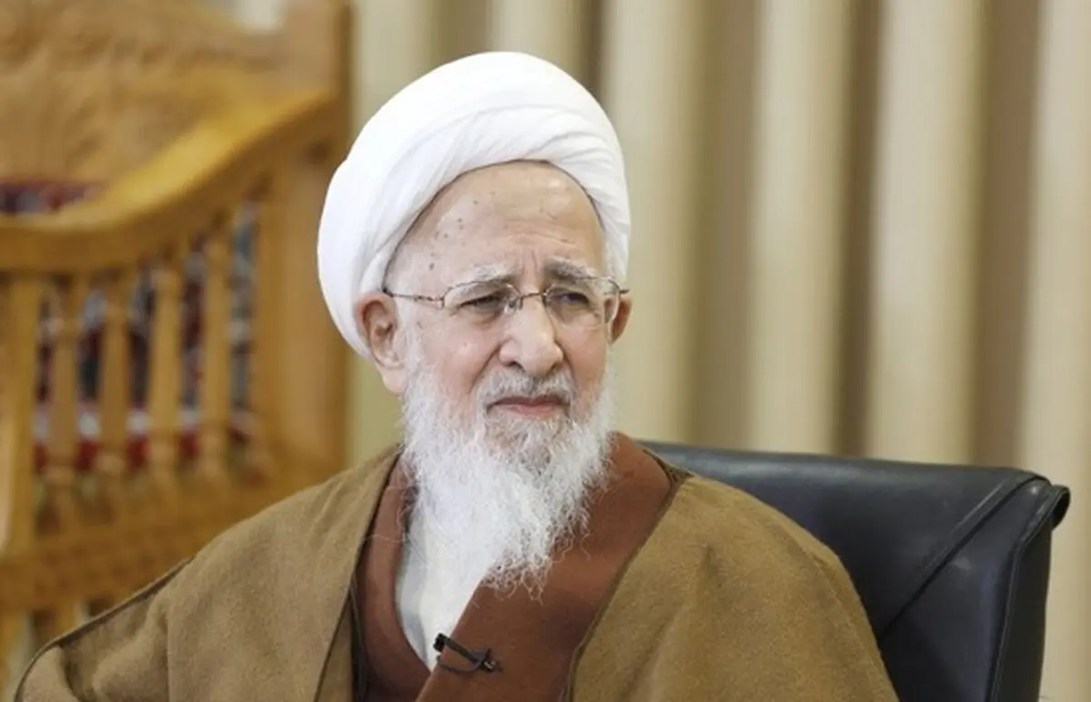 آیت‌الله جوادی آملی: در شأن مردم ایران نیست که کمیته امدادی و با گرانی اداره شوند/ اگر هر روز اختلاسی و نجومی دربیاید، معلوم نیست که با دین الهی چه خواهند کرد

