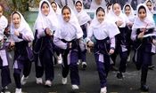 بعدازظهر، برای دانش آموزان کفش بخرید