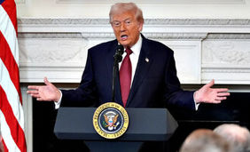 ترامپ: برای شنیدن درخواست ایران در مورد برداشتن تحریم ها آماده ام