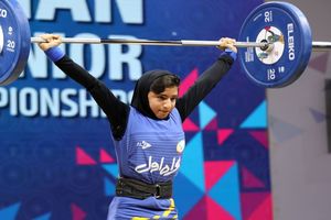 رکوردشکنی دختر وزنه‌بردار ایرانی در قاره آسیا/ ویدئو

