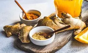 چه کسانی باید در مصرف زردچوبه احتیاط کنند؟