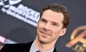 بندیکت کامبربچ عروسک‌ ساز تلویزیونی می‌شود