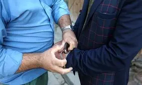 عامل آتش‌سوزی درب پایگاه بسیج در فشافویه دستگیر شد