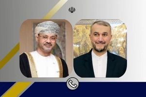رایزنی تلفنی وزیران امور خارجه ایران و عمان در مورد مذاکرات رفع تحریم‌ ها