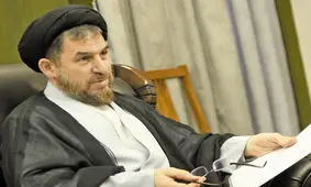 روایت نماینده ادوار مجلس از ماجرای بغل کردن مادر چاوز توسط احمدی نژاد/ ویدئو