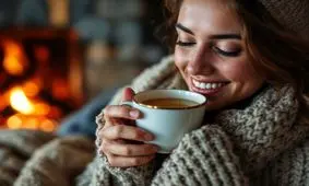 ۸ ماده غذایی که نباید با معده خالی بخورید؛ از قهوه تا ماست