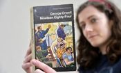 رمان «۱۹۸۴» اورول، پرفروش‌ترین کتاب روسیه شد/ دیکتاتوری استالین در این رمان منعکس شده و برخی او را با پوتین مقایسه می کنند

