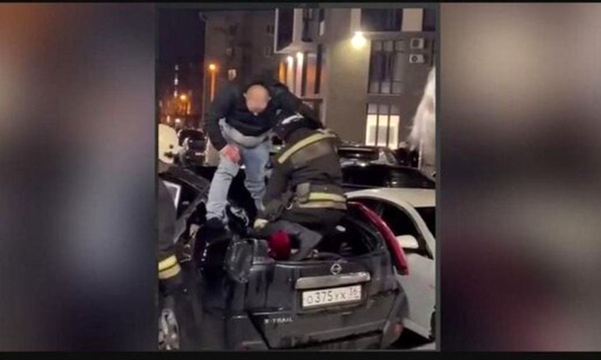 نجات معجزهآسای مرد جوان بعد از سقوط از طبقه ۱۹ یک ساختمان