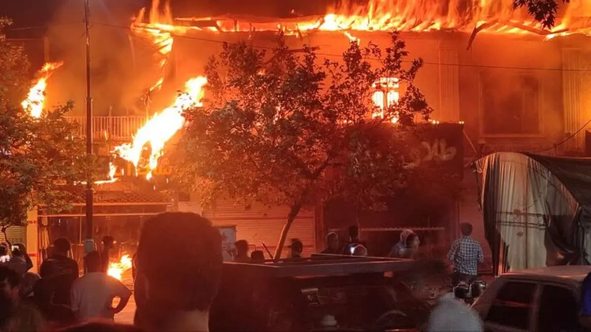 آتش‌سوزی گسترده در گرگان/ ویدئو