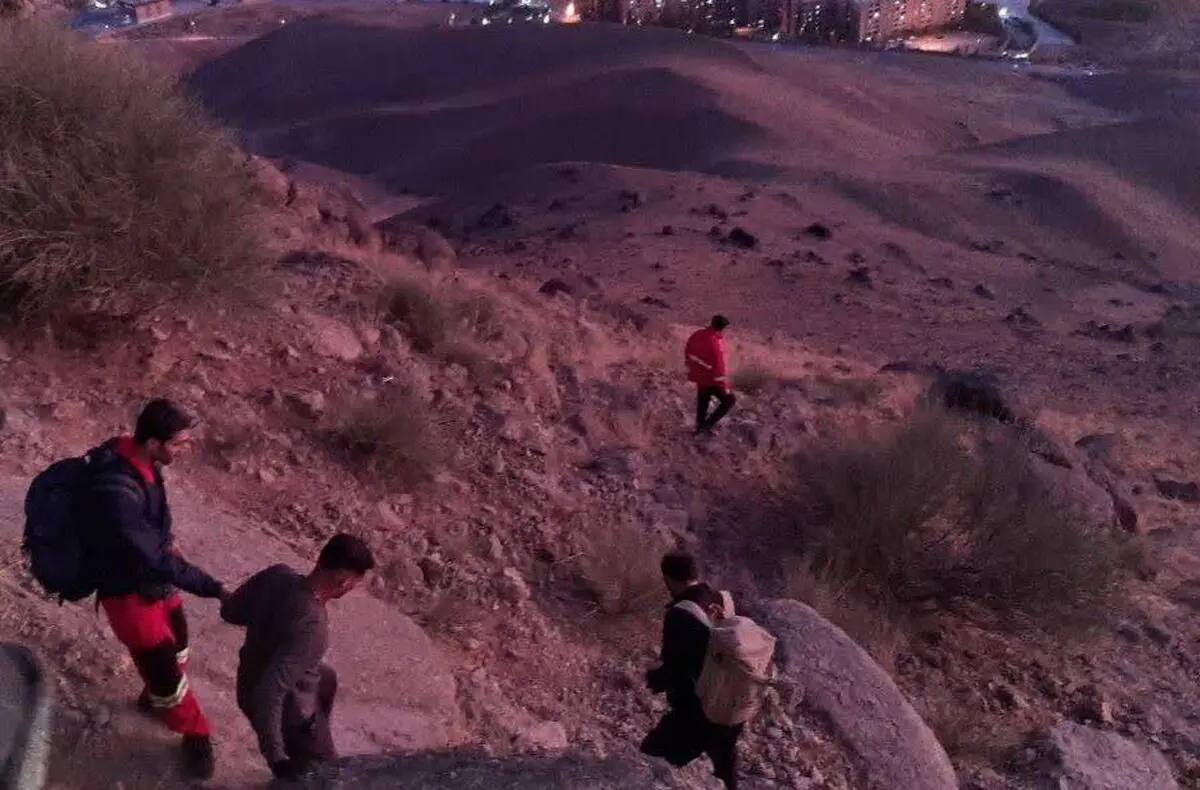 سقوط کوهنورد غیربومی از ارتفاعات «کوهنانی» شهرستان کوهدشت/ عملیات جستجو ادامه دارد