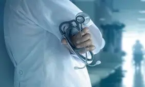 خشونت علیه کادر درمان؛ ۲ قتل و ۱۳ مجروح از ابتدای پاییز