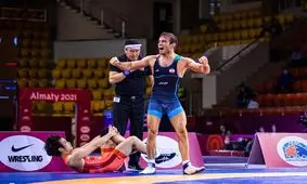 صعود ۱۱۰ ثانیه‌ای محسن نژاد به یک چهارم نهایی کشتی فرنگی المپیک

