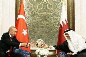 هدیه خاص امیر قطر به رئیس جمهور ترکیه/ ویدئو
