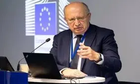 کمیسر دفاعی اتحادیه اروپا: آمریکا با کاهش ذخایر موشکی روبه‌رو شده است
