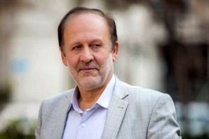ساداتیان: نباید از غنی‌سازی دست برداریم/ باید بر روی پیشنهاد کنسرسیوم اصرار کنیم
