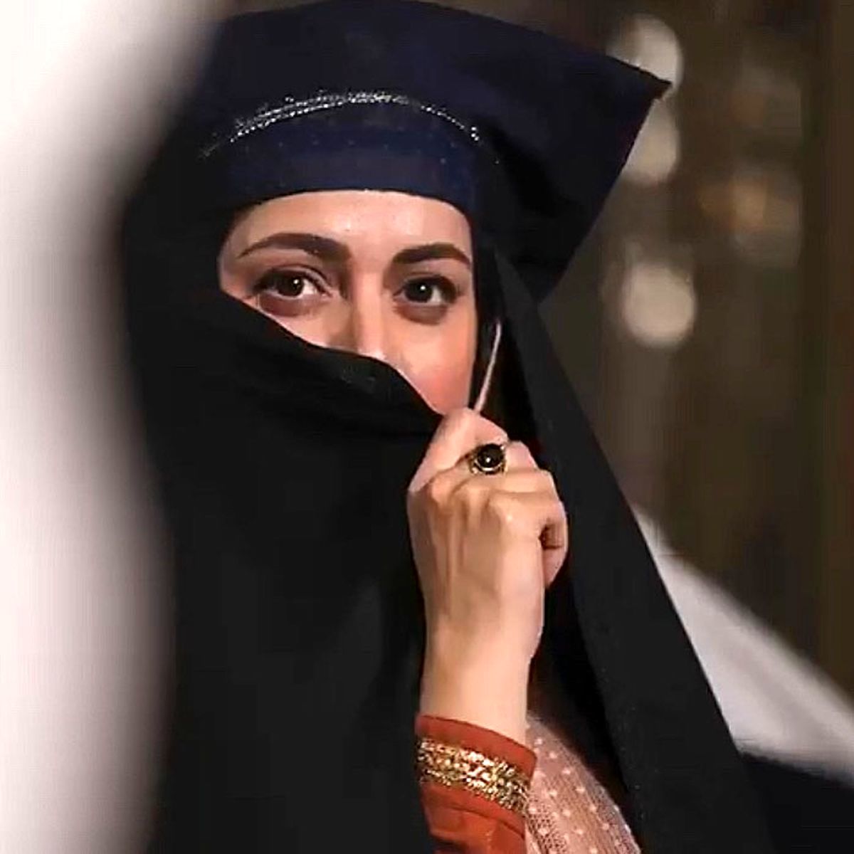 غزل شاکری رئیس صداوسیما را با خاک یکسان کرد