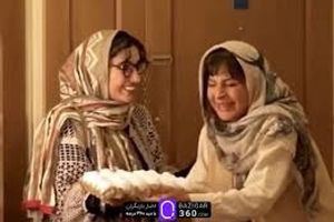 یک شانه تخم مرغ؛ هدیه خاطره حاتمی به سیما تیرانداز/ ویدئو