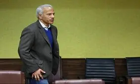 واکنش خاکپور به پیشنهاد قائم مقامی باشگاه پرسپولیس: خود را به اندازه کافی متخصص نمی‌دانم