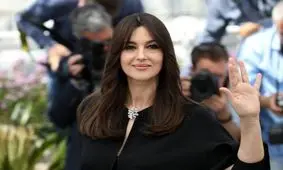 تصویر دیده نشده از مونیکا بلوچی در ۵ سالگی