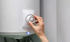 علت بوی گاز از آبگرمکن و اقدامات فوری
