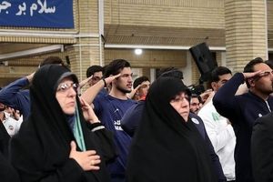 سلام نظامی ورزشکاران در دیدار قهرمانان و مدال‌آوران ورزشی و المپیادهای علمی جهانی با رهبر انقلاب/ تصاویر

