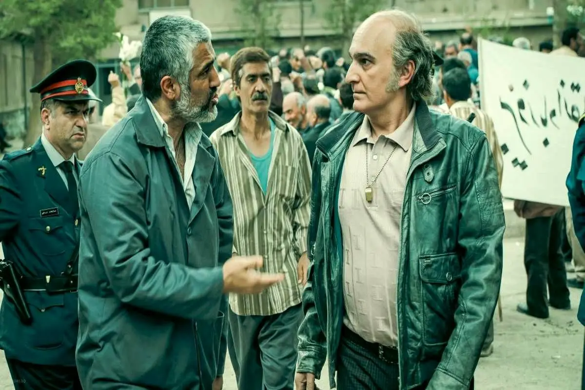 اکرانِ پس از جنگ، با کمدی‌ «آنتیک» اندکی جان گرفت/ برای نجات سینمای ایران؛ «پیرپسر»ی دیگر می‌آید یا منتظر انفجار «دینامیت» باشیم؟   