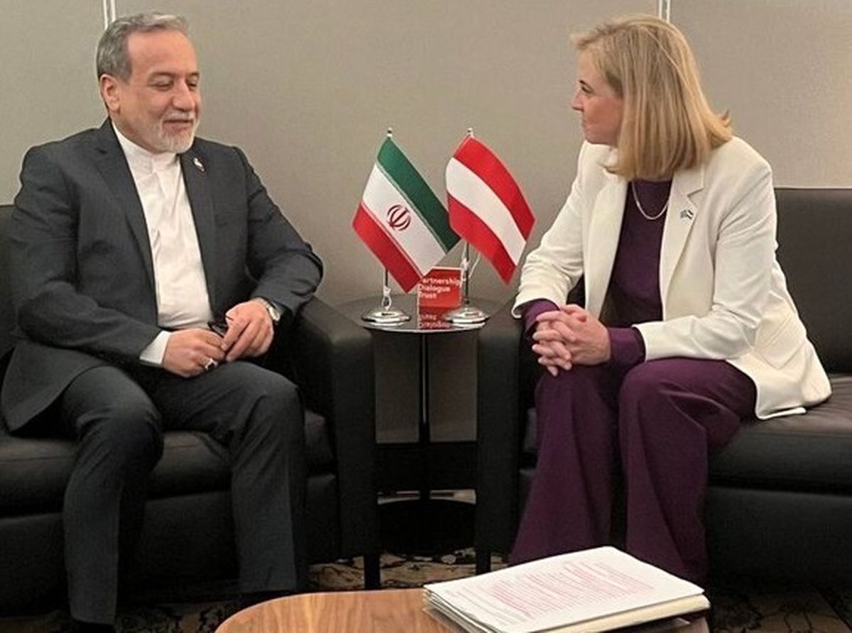 اعلام آمادگی اتریش برای مساعدت در ارتباط با حل و فصل پرونده هستهای ایران