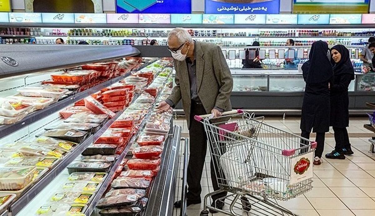 کاهش قیمت ها منتفی شد/ چرا کالاها از شنبه ارزان نمیشود؟