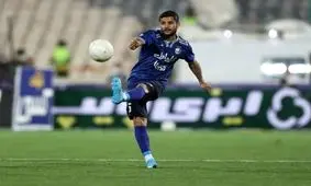 واکنش یک استقلالی به اخراج هاشمیان/ عکس