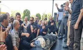 رضا سوخته‌سرایی تشییع شد و خیلی‌ها نیامدند!/ برزگر: اگر جامعه ما پیشرفته بود، سوخته‌سرایی می‌توانست رکورد مدوید را هم بشکند