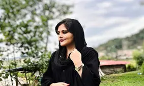 ترافیک و حضور هزاران نفر در مراسم خاکسپاری "مهسا امینی"/ عکس 