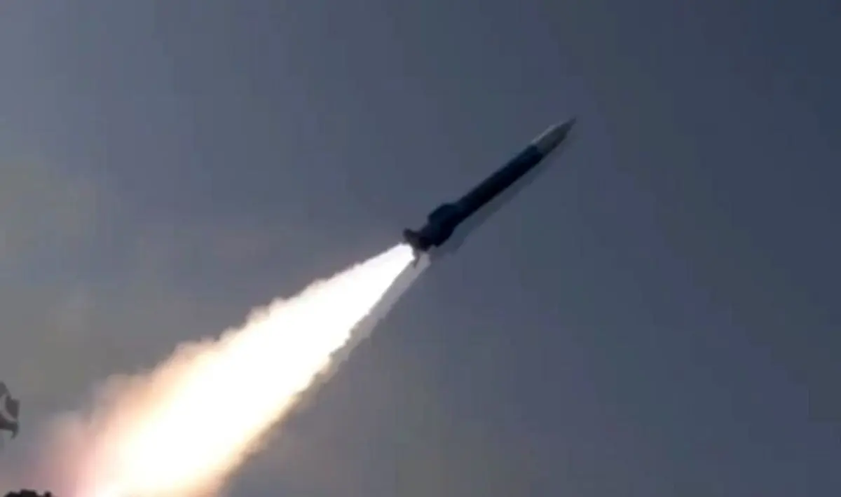 پاکستان موشک بومی ضد کشتی بالستیک آزمایش کرد/ ویدئو

