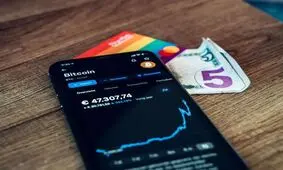 استخراج ارز دیجیتال با گوشی: واقعیت یا افسانه؟