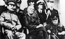 روسیه اسناد جنجالی درباره کنفرانس ۱۹۴۳ تهران را از دسته محرمانه خارج کرد

