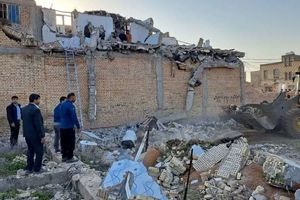 مصدومیت زن باردار و دختر بچه در انفجار خوزستان