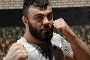مبارز ایرانی MMA دوباره به کشتی برمی‌گردد؟