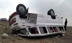 واژگونی مینی‌بوس در محور نیشابور _ مشهد با 16 مصدوم

