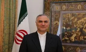 رقص مدیرکل وزارت خارجه ایران برای جشن روز ملی عربستان در هتل اسپیناس/ ویدئو

