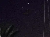 مشاهده اجسام عجیب در آسمان جنوب ایران/ ویدئو
